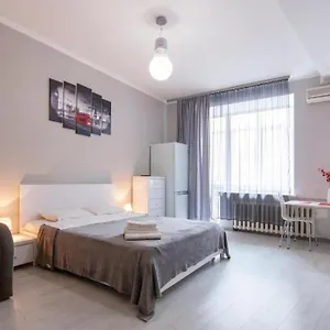 https://home-hotel-apartments-on-maidan-nezalezhnosti-square.hotels-of-kiev.com